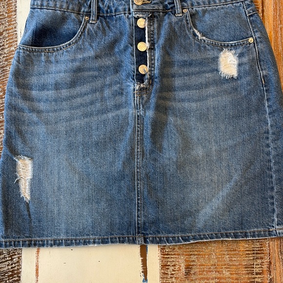 Vera Moda Denim Skirt size Large - Picture 1 of 9